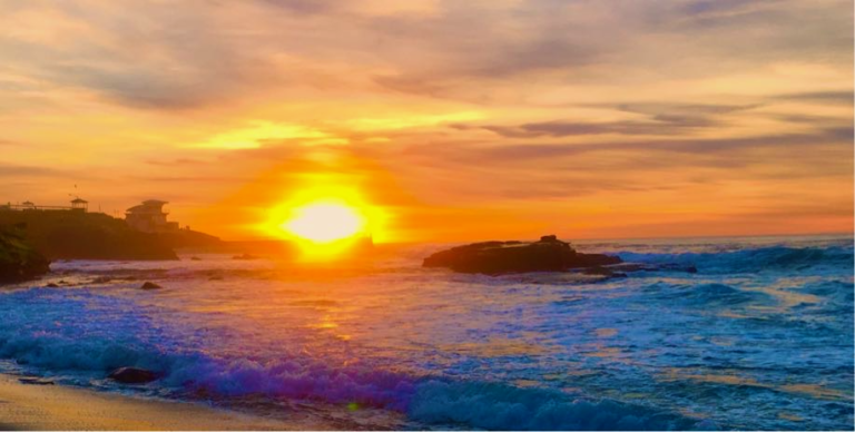 Sun set La Jolla Cove